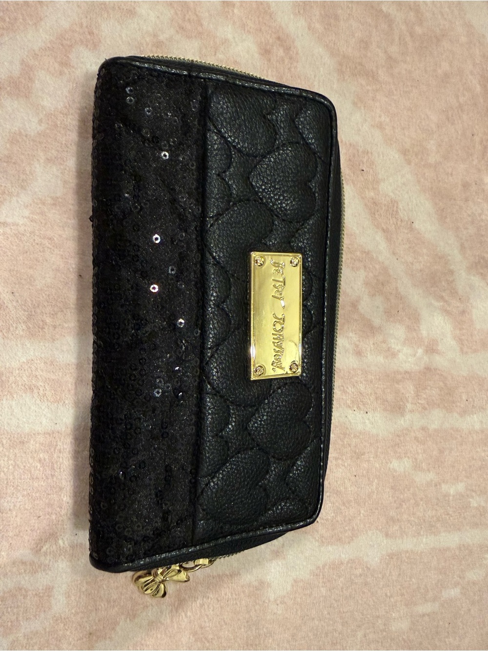 Betsey Johnson Black Quilted Heart Sequin Zip Wallet